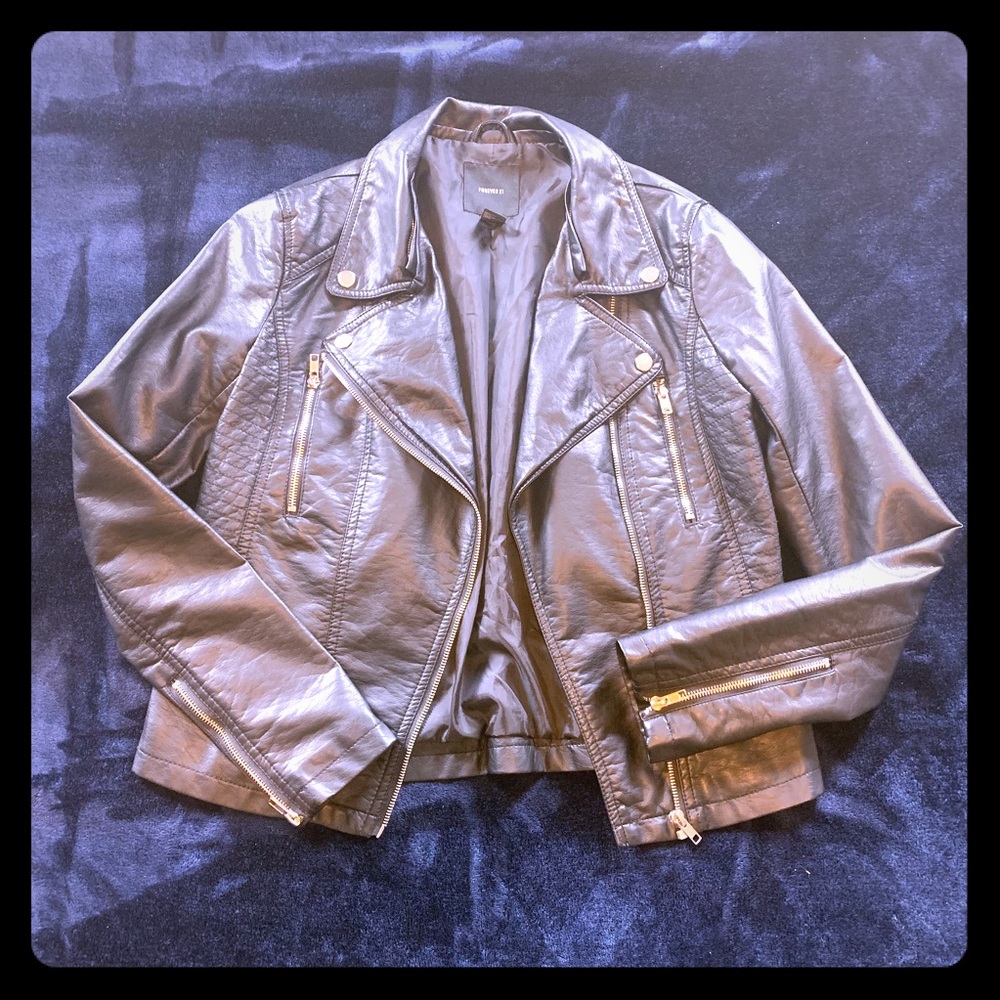Forever 21-“Leather Jacket” Size Small
